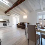 Casa Anna - Vicolo Satiro, Old Town Appartement *